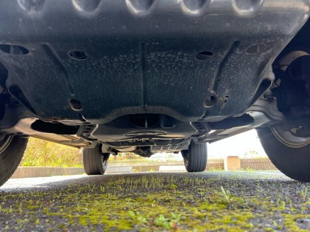 TOYOTA HILUXSURF WAGON 4WD 1997 Image 31