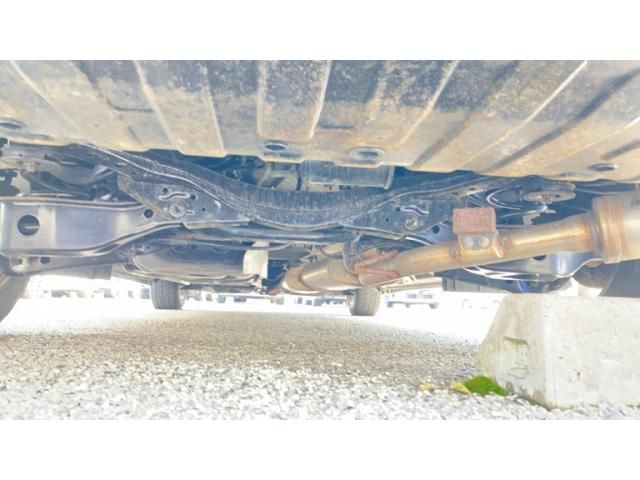 NISSAN ELGRAND 2013 Image 31