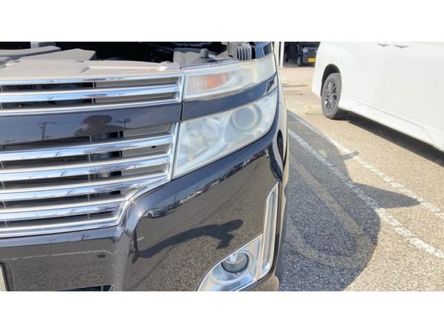 NISSAN ELGRAND 2013 Image 31