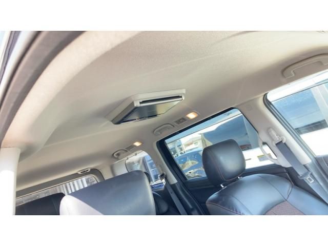 NISSAN ELGRAND 2013 Image 31