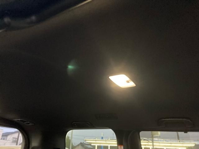 TOYOTA NOAH HYBRID 2021 Image 31