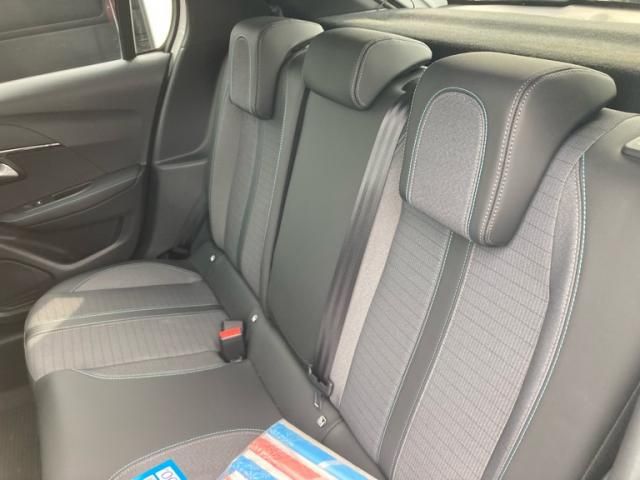 PEUGEOT 208 2020 Image 31