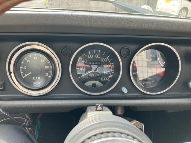 NISSAN SUNNY TRUCK 1994 Image 31