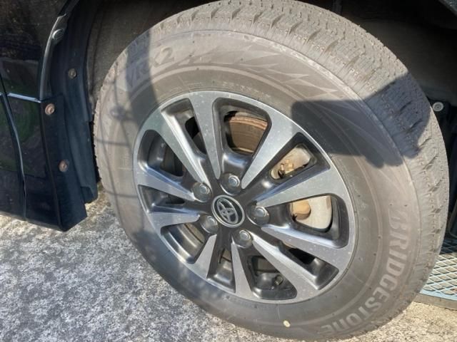 TOYOTA ESQUIRE 4WD 2019 Image 31