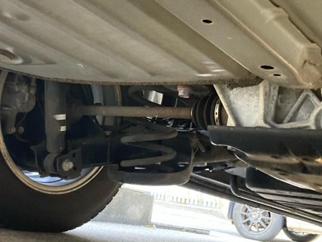 TOYOTA ESQUIRE 4WD 2019 Image 31