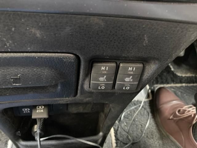 TOYOTA ESQUIRE 4WD 2019 Image 31