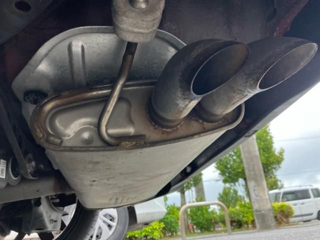 VOLKSWAGEN GOLF 2018 Image 31