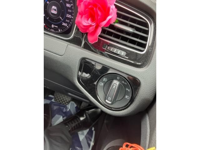 VOLKSWAGEN GOLF 2018 Image 31