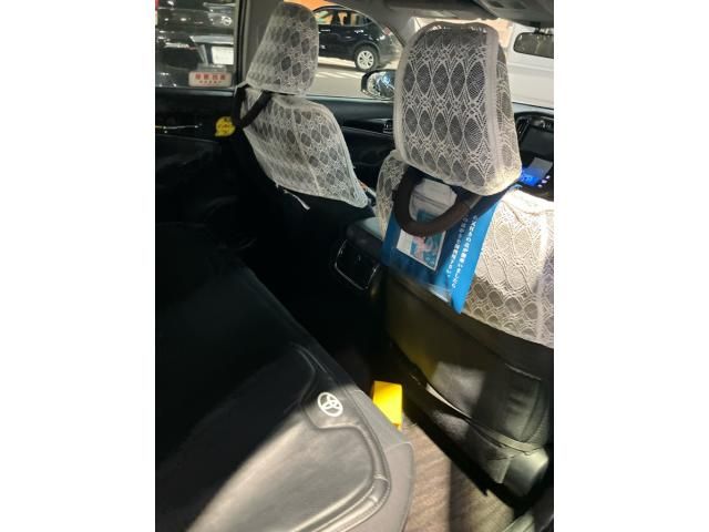 TOYOTA CROWN SEDAN 2016 Image 31