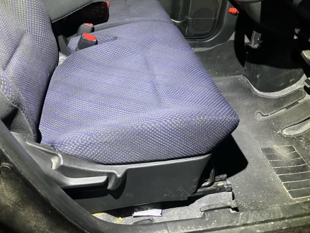 SUZUKI WAGON R 2018 Image 31