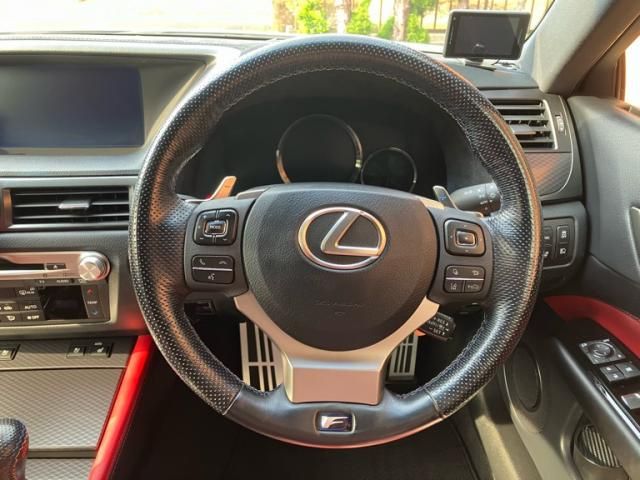 TOYOTA LEXUS GS F 2017 Image 31