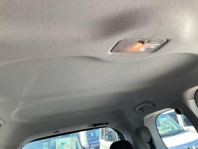 TOYOTA SPADE 2013 Image 31