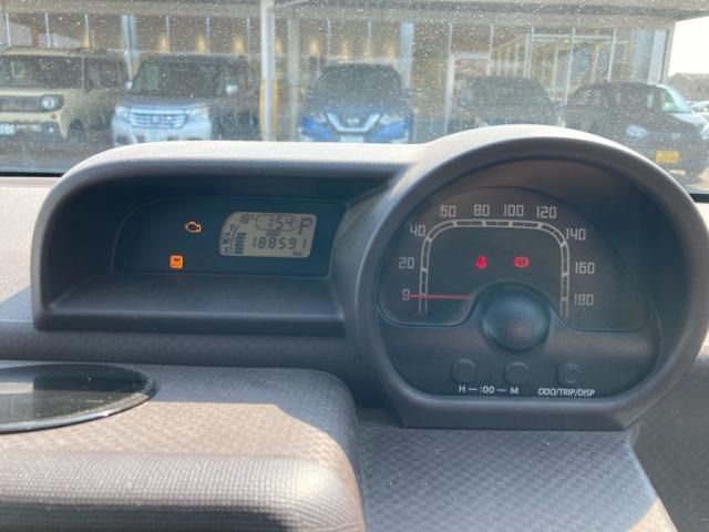 TOYOTA SPADE 2013 Image 31