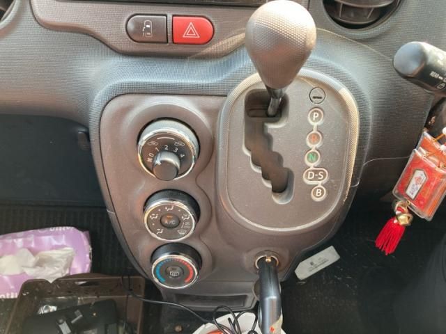 TOYOTA SPADE 2013 Image 31