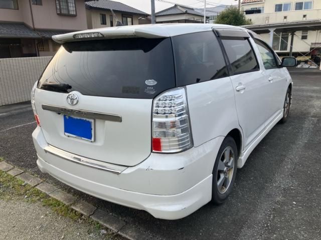 TOYOTA WISH 2004 Image 31