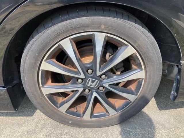 HONDA STEPWAGON SPADA 2013 Image 31