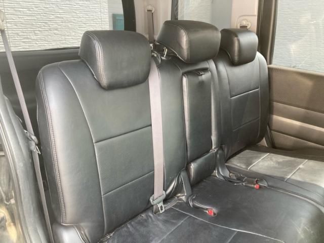 HONDA STEPWAGON SPADA 2013 Image 31