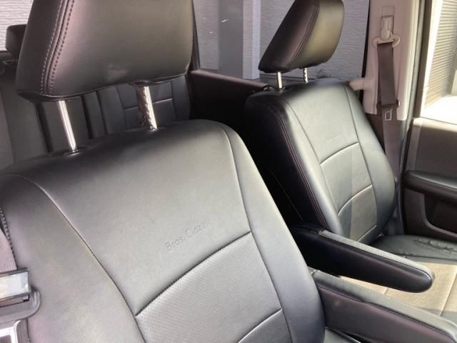 HONDA STEPWAGON SPADA 2013 Image 31