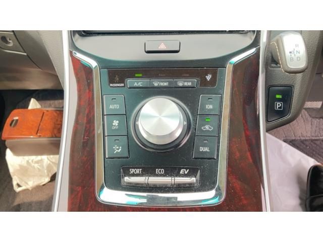 TOYOTA SAI 2015 Image 31