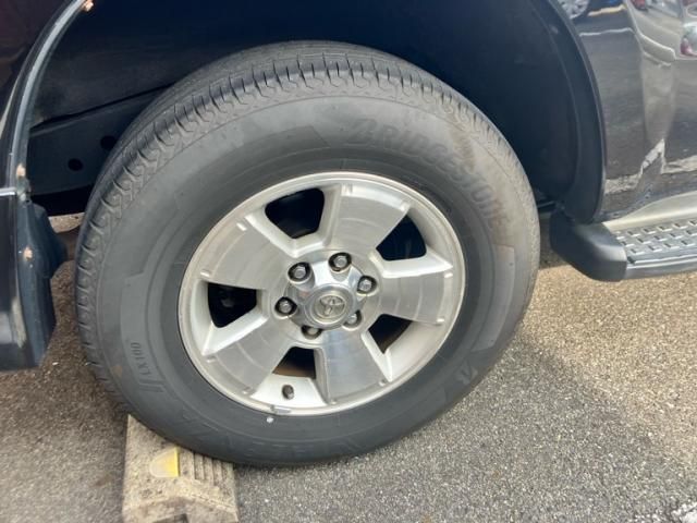 TOYOTA HILUXSURF WAGON 4WD 2009 Image 31