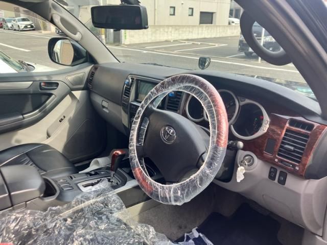 TOYOTA HILUXSURF WAGON 4WD 2009 Image 31