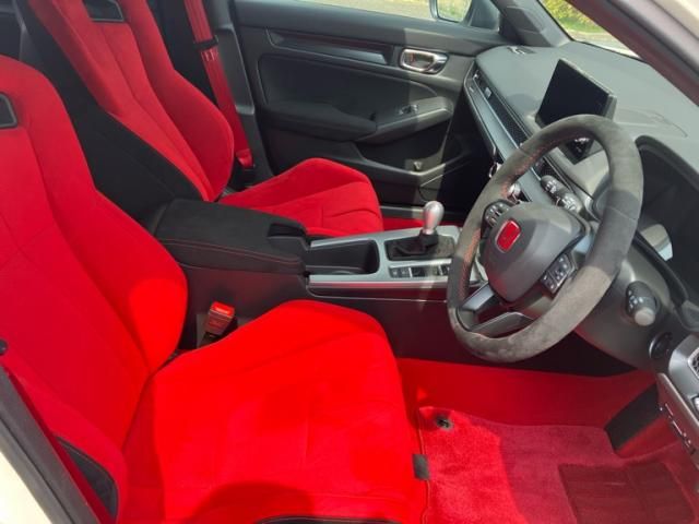 HONDA CIVIC HATCHBACK 2023 Image 31