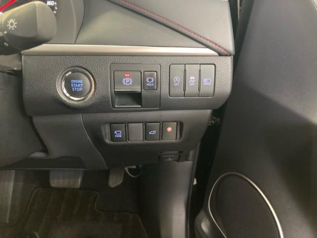 TOYOTA HARRIER 2WD 2017 Image 31