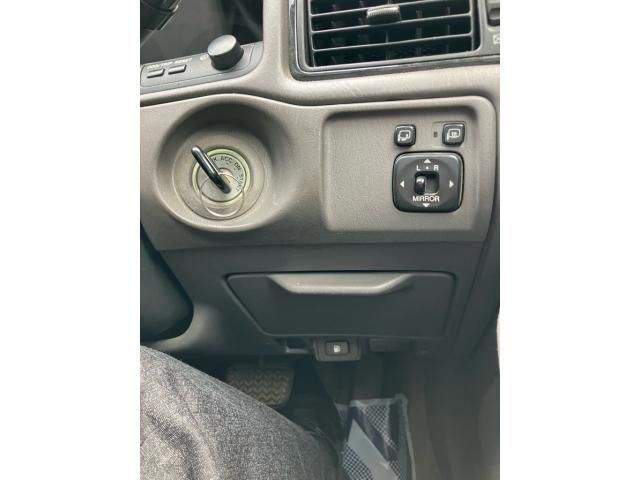 TOYOTA CROWN ESTATE 4WD 2001 Image 31