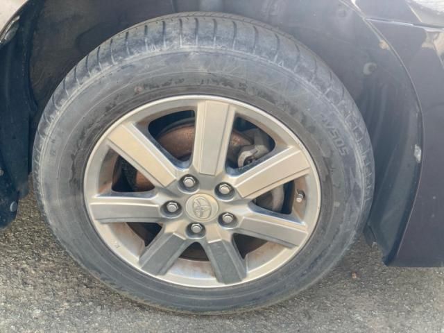 TOYOTA NOAH 2012 Image 31