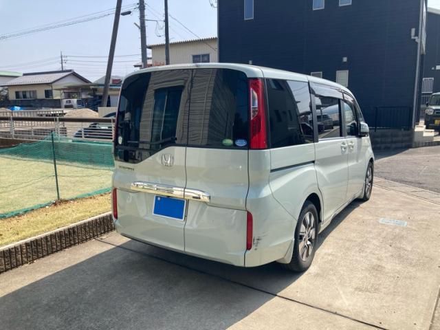 HONDA STEPWAGON 2016 Image 31