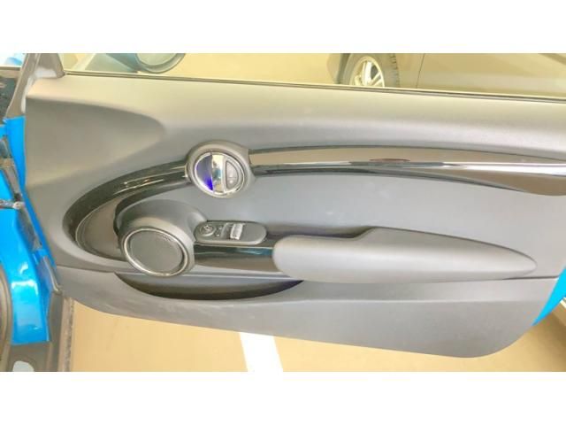 BMW MINI COOPER S 2015 Image 31