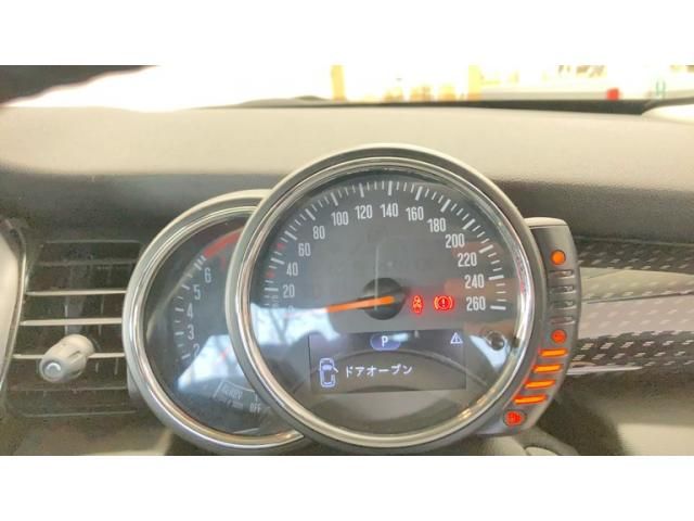 BMW MINI COOPER S 2015 Image 31