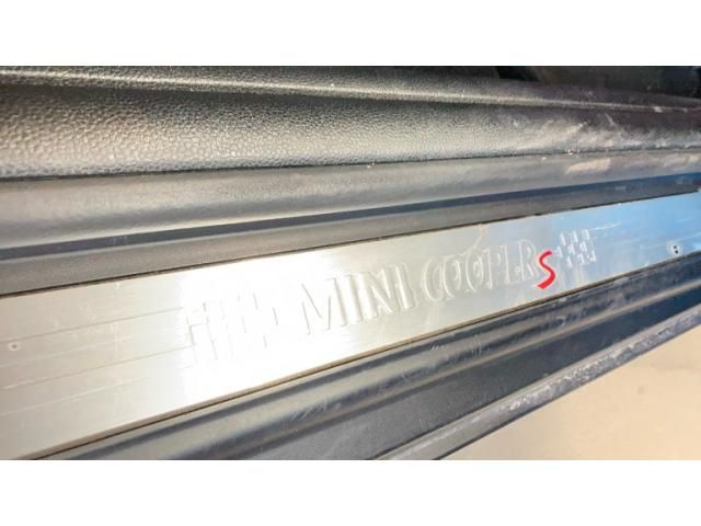 BMW MINI COOPER S 2015 Image 31