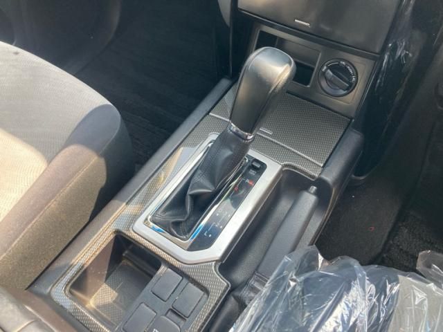 TOYOTA LANDCRUISER PRADO 2014 Image 31