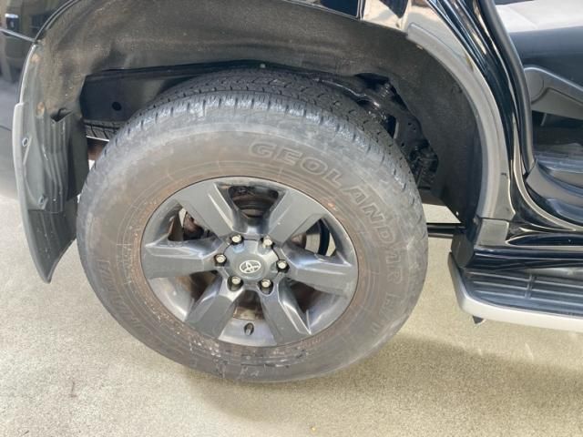 TOYOTA LANDCRUISER PRADO 2014 Image 31