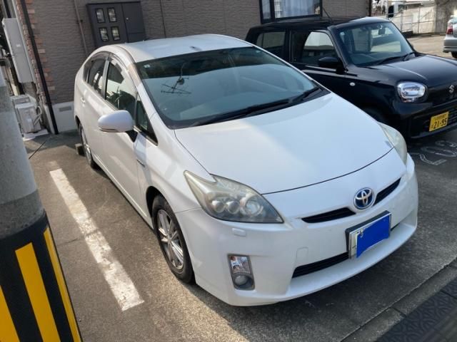 TOYOTA PRIUS 2010 Image 31