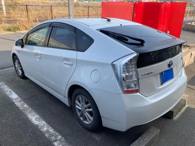 TOYOTA PRIUS 2010 Image 31