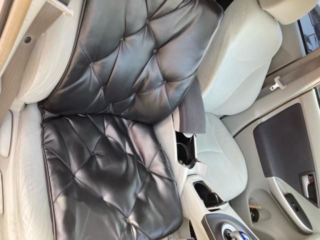 TOYOTA PRIUS 2010 Image 31