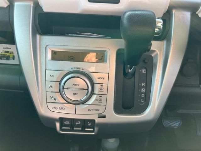 SUZUKI HUSTLER 4WD 2016 Image 31