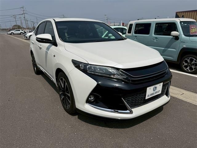 TOYOTA HARRIER 2WD 2016 Image 31
