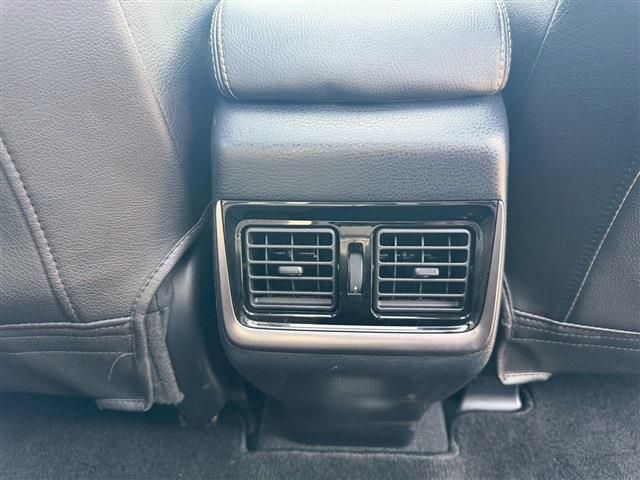 TOYOTA HARRIER 2WD 2016 Image 31