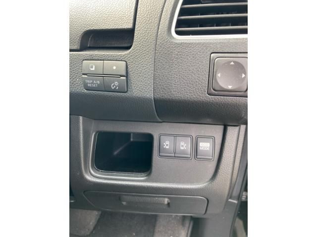 NISSAN SERENA  WG 2011 Image 31