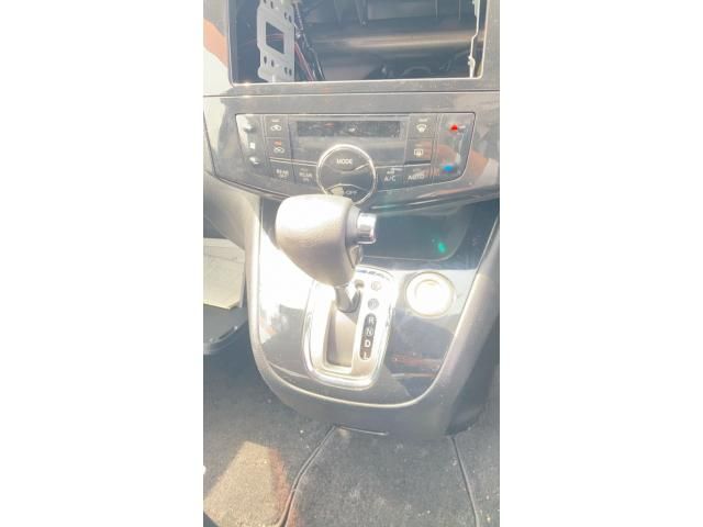 NISSAN SERENA  WG 2011 Image 31