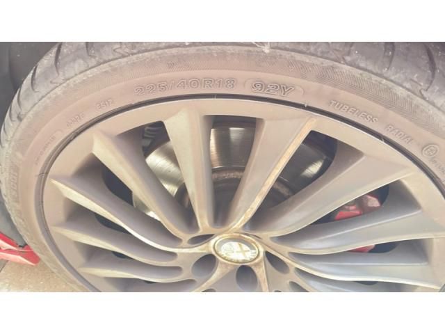 ALFAROMEO GIULIETTA 2013 Image 31