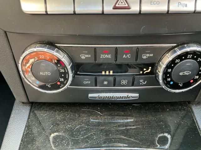 MERCEDES BENZ C CLAS 2013 Image 31