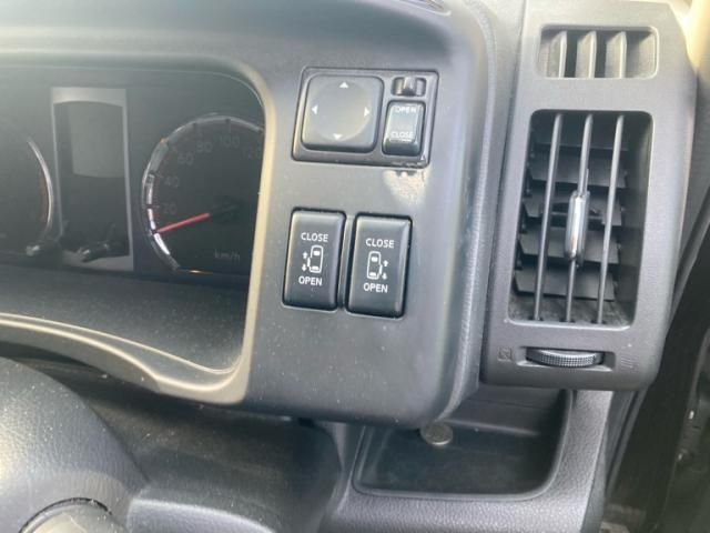 NISSAN SERENA  WG 2009 Image 31