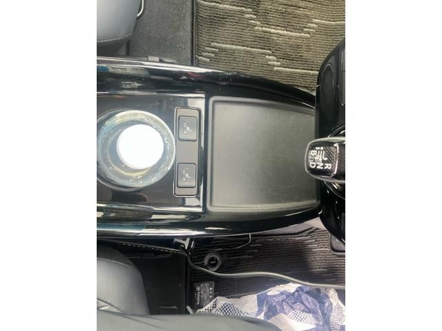 TOYOTA PRIUS 2021 Image 31