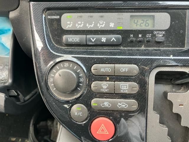 TOYOTA WISH 2003 Image 31