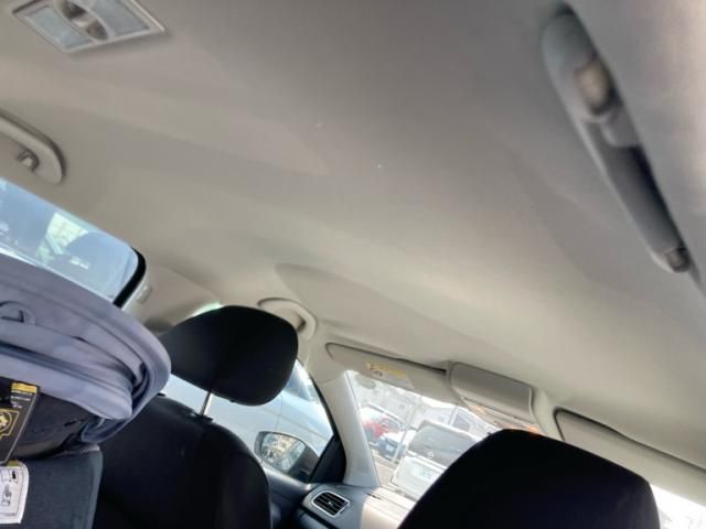 VOLKSWAGEN POLO 2011 Image 31