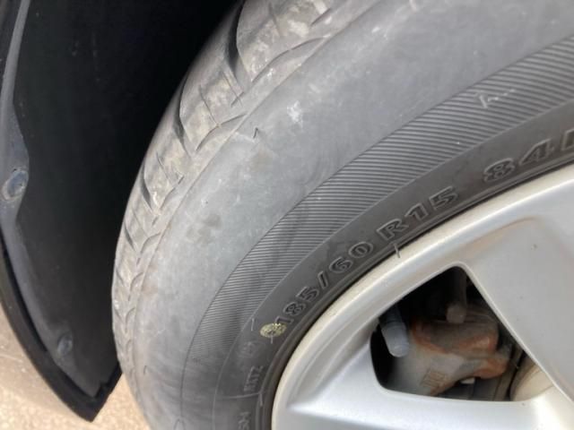 VOLKSWAGEN POLO 2011 Image 31